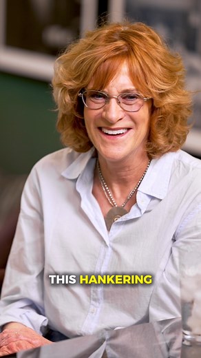 Carol Leifer, doesn’t hold back 😂 From Seinfeld to stand-up to the moment she realized she “just had a hankering to have sex with a woman” — her honesty and timing are everything. 🎙️ Full episode of Stories to Tell with Richard Marx now on YouTube, Spotify, and Apple Podcasts. #StoriesToTell #RichardMarx #CarolLeifer #ComedyLegend #Seinfeld #StandUpComedy #PodcastClips #LGBTQHumor | Stories To Tell with Richard Marx