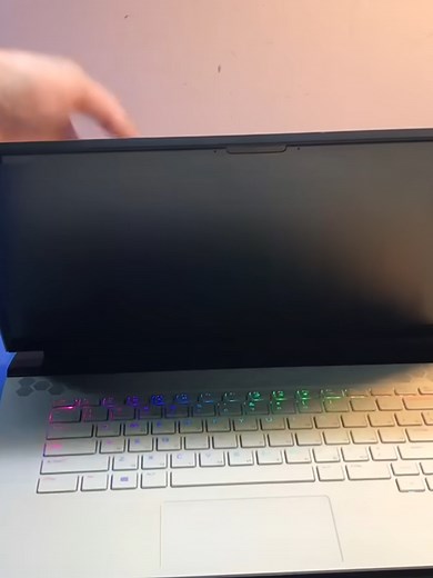 ПОДСТАВА ОТ DELL ALIENWARE 15 R4: Пропало изображение