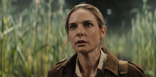 A siló  (sorozat, 2023) | Kritikák, videók, szereplők | MAFAB.hu