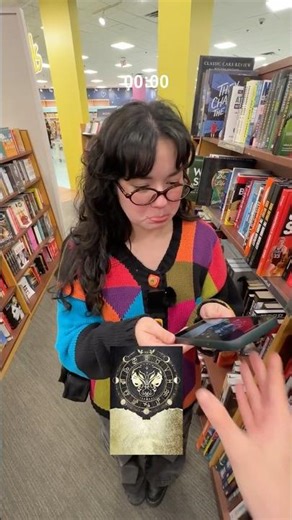 can you guess the book cover with no text? #booktok #bookish