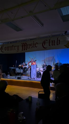 🎤 Thank you, Trevor Pearce! What a show tonight — powerful vocals, a killer mix of tunes, and stories that had the whole room laughing! 🎶👏 We loved every minute — cheers for making it a night to remember! 🤠 #countrymusictasmania #cmcost #countrymusic #livemusic #tasmusic #australianmusicians #openmic #communitymusic #supportlocal #countryvibes #musiclovers #tuesdaynights #likeandshare #goodtimes | Country Music Club of Southern Tasmania