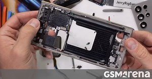 JerryRig burns a Galaxy S24 Ultra in a furnace to find out how much titanium was used to build it