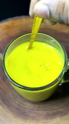 Never mix milk with turmeric... watch what happens! #shorts