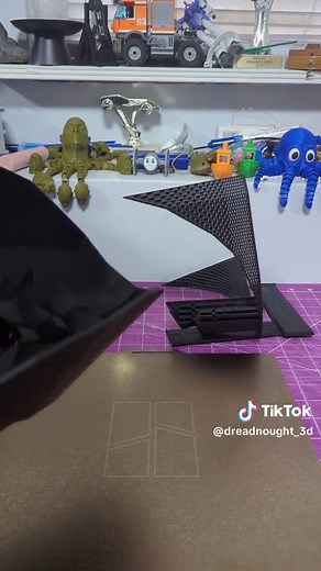 Squid Game Frontman Mask: 3D Printing Guide