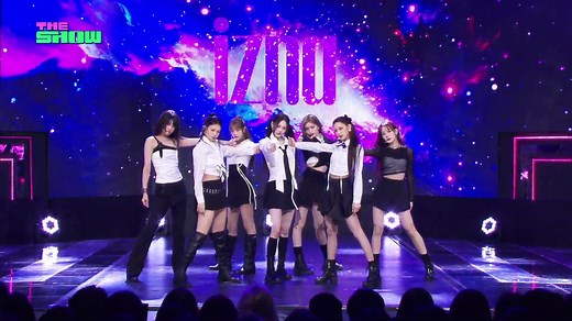 izna - TIMEBOMB @ 241203 THE SHOW 出道舞台