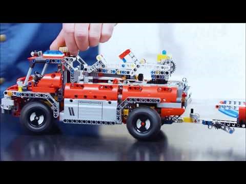 Smyths Toys - LEGO Technic Airport Rescue Vehicle 42068