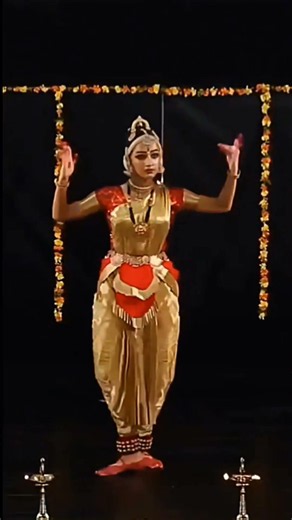 ✨ VARNAM ❤️ Bharatanatyam Dance GOWRI NANDANA 😍✨