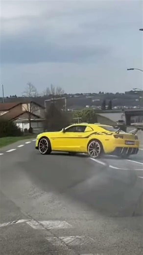 CAMARO LOSSES CONTROL MUST WATCH