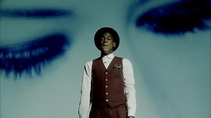 Labrinth - Beneath Your Beautiful ft. Emeli Sandé ( 1080 X 1920 ).mp4