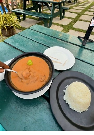 WhatsApp Guys: A Chicken Chunk Review