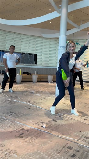 Flair Bartending Techniques to the Beat