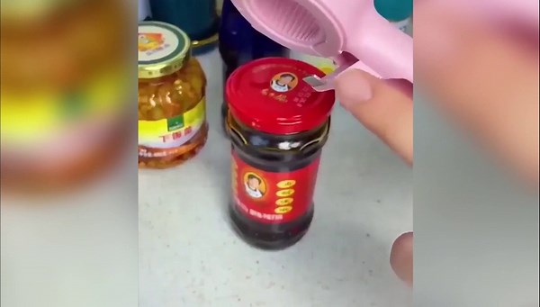 4 in 1 Beer Bottle Opener, 2023 New Multifunction Handheld Can Beer Opener for Jelly Jars Wine Beer Cans Sauce Bottles(4 Pcs)