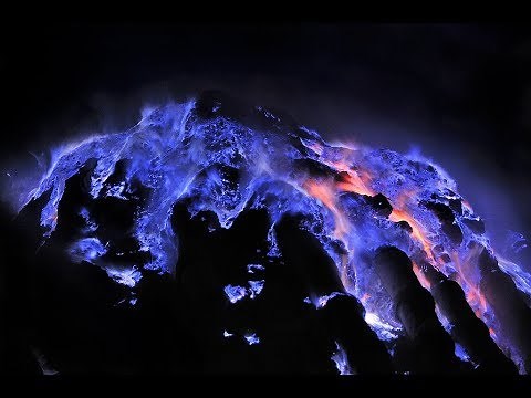 L'Extraordinaire Enfer du Volcan Kawah Ijen - Java, Indonésie