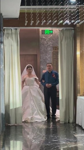 Beautiful Bride Grand Entrance | Emotional Wedding Entry with Parents 💍✨ #hearttouching #movie