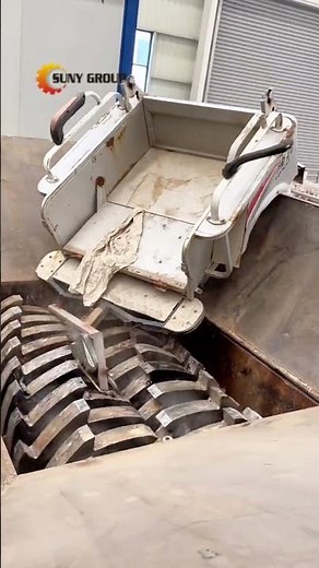 Shredding Vehicles - Scrap Metal Recycling #metalshredder #metalrecycling