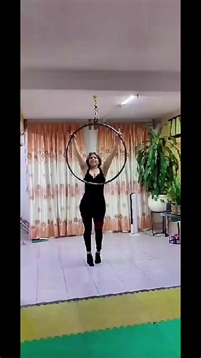 #retodeldia #nuncaestardeparaempezar #ulahoop #aerialhoop #danzaaerea