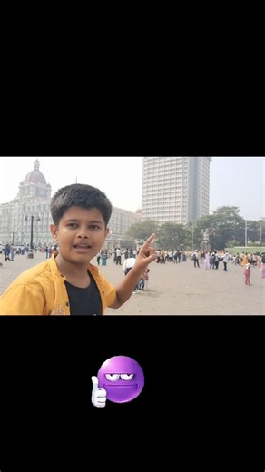 main aaya hu India Gate per 😊🥰😍... #viral #comedy #ekmotahathighumechala #funny
