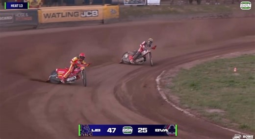 ⏪ 𝙍𝘼𝘾𝙀 𝙍𝙀𝙒𝙄𝙉𝘿 💬 “… an open invitation for Max Fricke!” Another night at home, another maximum for our skipper! 🎥 BSN 🦁 #LionsRoar | Leicester Lions Speedway