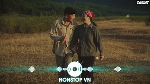 196K views · 17K reactions | Còn vài giờ nữa là bước sang năm 2022 rồi. Con chỉ mong cha mẹ bước sang năm mới 2022 vui vẻ, mạnh khoẻ và bình an  | Vietnam Music Award | Facebook