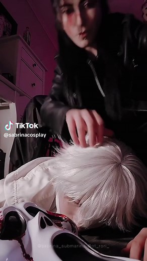 Spooky FAKE BLOOD Makeup Tutorial