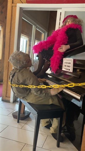 This is in Nashville Tennessee at an ice cream shop