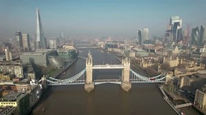 Springtime drone views along London’s River Thames