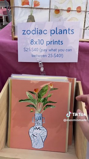 These displays have helped me make thousands of dollars every month as a full-time artist! Making your setup as easy as possible for the customer is the key to making sales! #vendordisplays #artdisplays #popupshop #craftfair #craftfairdisplay #marketdisplay #marketdisplayideas #craftfairsetup #craftfairtips