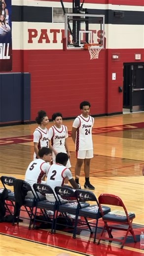 EastView Boys Basketball on Instagram: "Patriot Madness. A little fun before the season! We ready! Senior Isaiah Villegas | 6'5| Guard @zay_can_hoop #basketball #eastview #basketballislife #basketballplayerstime #win #patriotnation #eastviewhighschool #champion #districtchamps #3pointshooter"