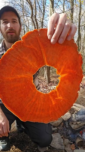 2.3K views · 61 reactions | Dehydrating Hot Sauce #camping #hiking #backpacking #outdoors #dehydratingfood #outdoorcooking #campcooking | Camping & Bushcraft | Facebook