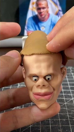 How to make cartoon characters from clay | Erling Braut Haaland