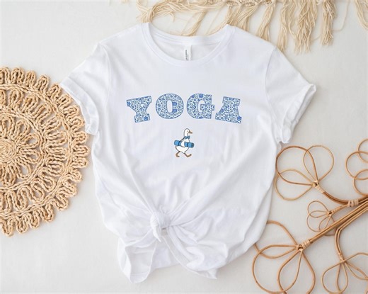 Yoga Shirt, Fitness T-shirt, Yoga Clothes, Fitness Lover, Workout Apparel, Workout Tee, Gift for Yoga Lover, Silly Goose Graphic, Namaste - Etsy