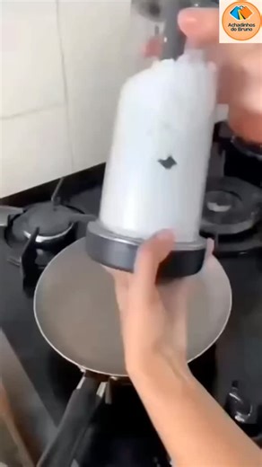 BRUNO BARRETO DA COSTA CARREIRA on Instagram: "🔥 PROMOÇÃO DO DIA SHOPEE 👨‍🍳 Tapioqueira Prática 2 em 1 Peneira + Armazenador ⌛ Até acabar o estoque 🚚 Frete Grátis Saiba Mais 👇 ✅ Link na Bio ✅ Link nos Stories nas primeiras 24 horas ✅ Link nos Destaques - Cozinha #achadosshopee #achadosshopeebrasil #shopeefinds #comprasonline"