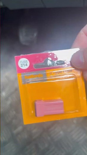 How to easy remove a J case type fuse simply and easily