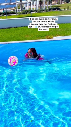 She can swim on her own, but the pool’s a little deeper than her feet can go ✨💦 so, the floats helps her rest. | Hair Tutorials & Lifestyle