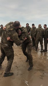 Ripping in ‘til the end 💪💥 #WWRL | Wigan Warriors