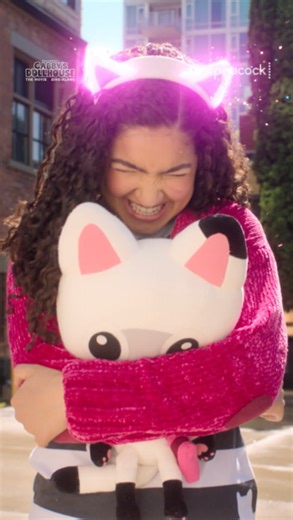 Who’s ready for a cat-tastic adventure 😻💖💫 #GabbysDollhouseTheMovie and an exclusive new Sing-Along arrive January 23 on Peacock. | Peacock TV
