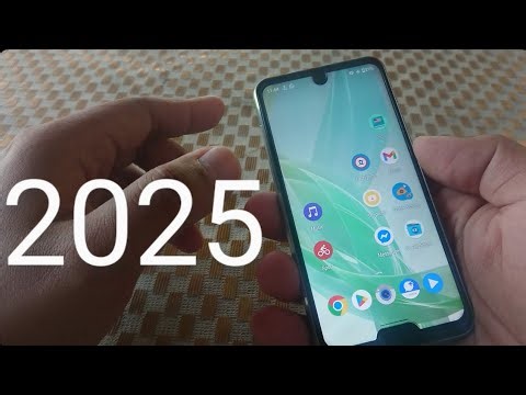 Sharp Aquos R2 Compact - A recommended compact phone of 2025