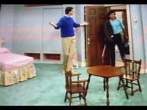 2. Uncle Jesse gets to live in Stephanie's room (Full House s1 ep1)