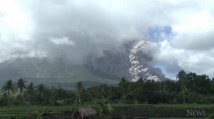 The Philippines' most active volcano ejected a huge column of lava fragments, ash and smoke in a thunderous explosion Monday, prompting a warning that a violent eruption may be imminent: http://ctv.news/a1wL4DO | CTV Vancouver