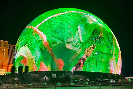 Las Vegas Sphere Pulls Video from 4 Petabyte Flash Storage System at 400 GB/s