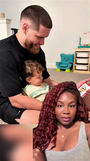Toddler Says “Mama” When Seeing Monkey Flashcard