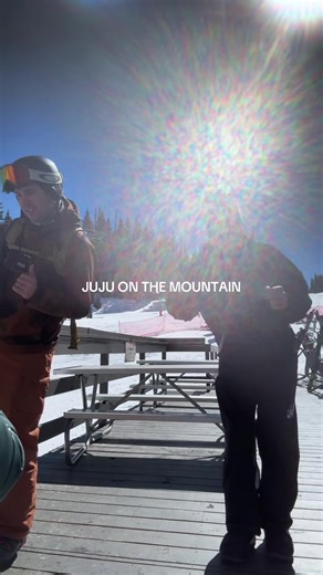 Wooooooooo ⛷️⛷️⛷️⛷️ #skiing #skibreak #ski #snowball #colorado #durango #coloradoskiing #jujuonthatbeat #jujuonthebeat