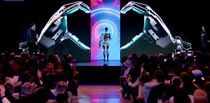Elon Musk Reveals Prototype Humanoid Tesla Robot at AI Day