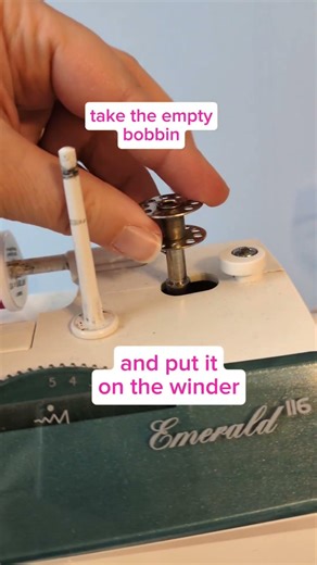 How to Fill a Sewing Machine Bobbin 🧵