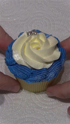 Cupcake Piping Techniques for Beginners Part 167 #cake #buttercream #cakedecorating