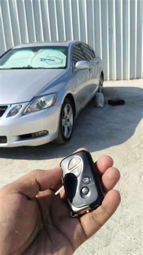 ‎نسخ المفاتيح الخضراء‎ on Instagram: "Lexus gs300 all key lost programing New smart key #oman #carsdaily #reelsinstagram #alkhadrakeys #keymaker"