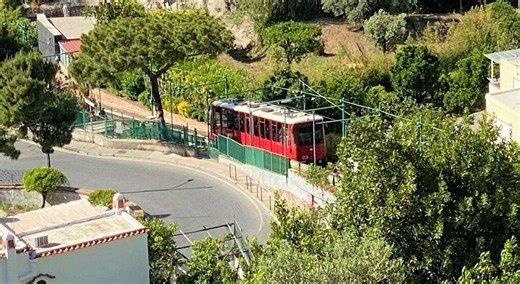 Lunedì mattina riapre la funicolare di Capri