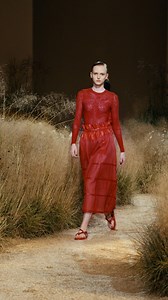 Hermès on Instagram: "Refined silhouettes with house’s signatures. In the freshness of a meadow, spring is turning to summer. Sensual, contemporary silhouettes slip through tall grasses, accentuate the contours of the body, and are set in motion. Women’s spring-summer 2024 runway show, collection created by Nadège Vanhée. Watch the replay of the show with the link in bio. #SpringSummer2024 #ParisFashionWeek #PFW #HermesFemme #Hermes"