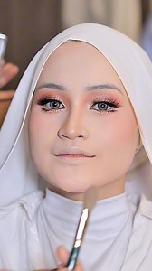 293K views · 6K reactions | Full tutorial Ilmu free utk semua,, bagi yg dh pro,jgn kecam kita tau.. style,teknik masing2 ye… Tq pada yg support kakak❤️ #muakelantan #muakotabharu #muakb #muakelate #muatumpat #muabachok #makeupkelantan #makeupkotabharu #makeupkb #muakelantanmurah #tutorial #muakotabharukelantan #makeup #muaakadnikah #makeuptutorial #makeupartist #makeuptransformation #makeuptips #fypmakeuptutorial #tutorial #makeupnaturel #makeupnatural | Alang Haffis | Facebook