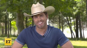 190K views · 249 reactions | Live music is back, and Dustin Lynch and Lindsay Ell are bringing down the house with the concert of a lifetime.  | Entertainment Tonight | Facebook
